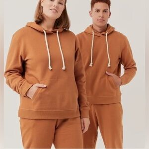 NWT Pact Amber Brown One for All Unisex Pullover Hoodie Size Medium